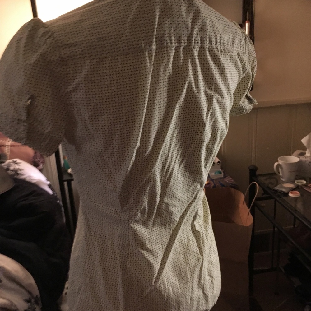 Top - Picture 3 of 4